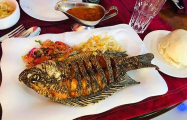 Mama Oliech Restaurant