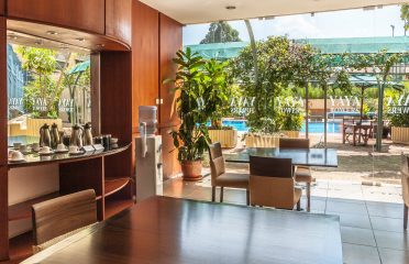 Yaya Apartments and Hotel
