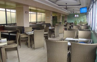 Ash White Hotel