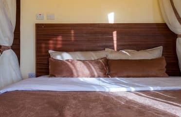Ngara Riverside Hotel