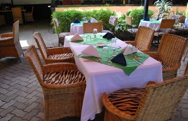 DLux Hotel
